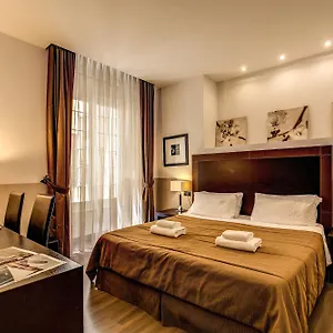 Boutique Nazionale 3*, Рим Италия